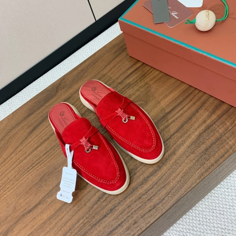 Othxr Slippers ModernLook 213523