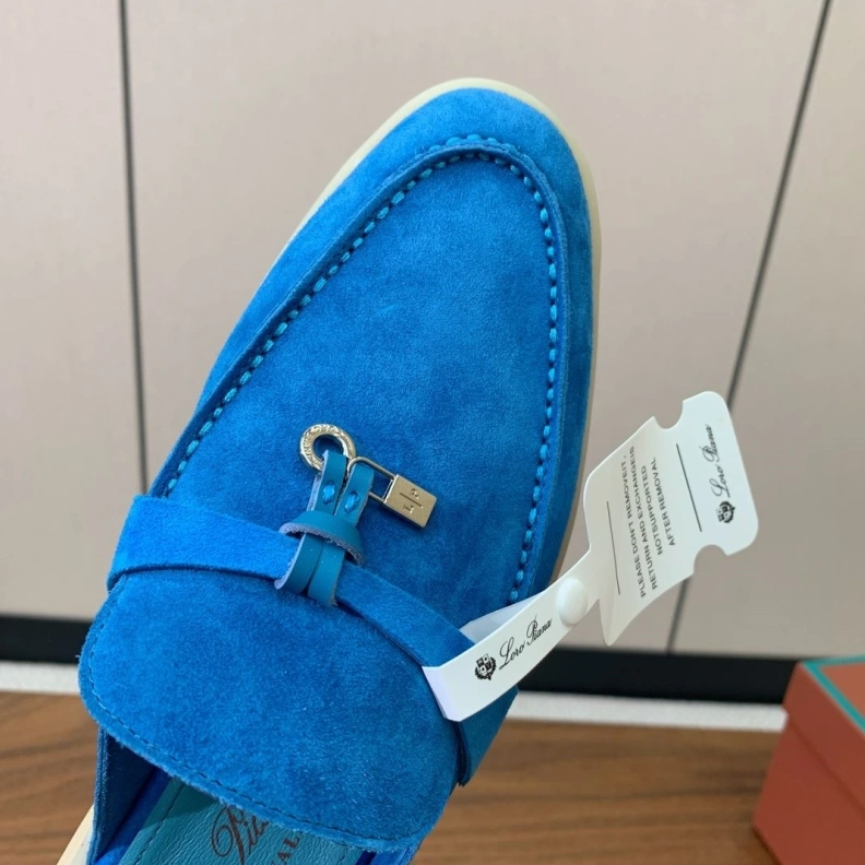 Elegant Othxr Slippers 213514