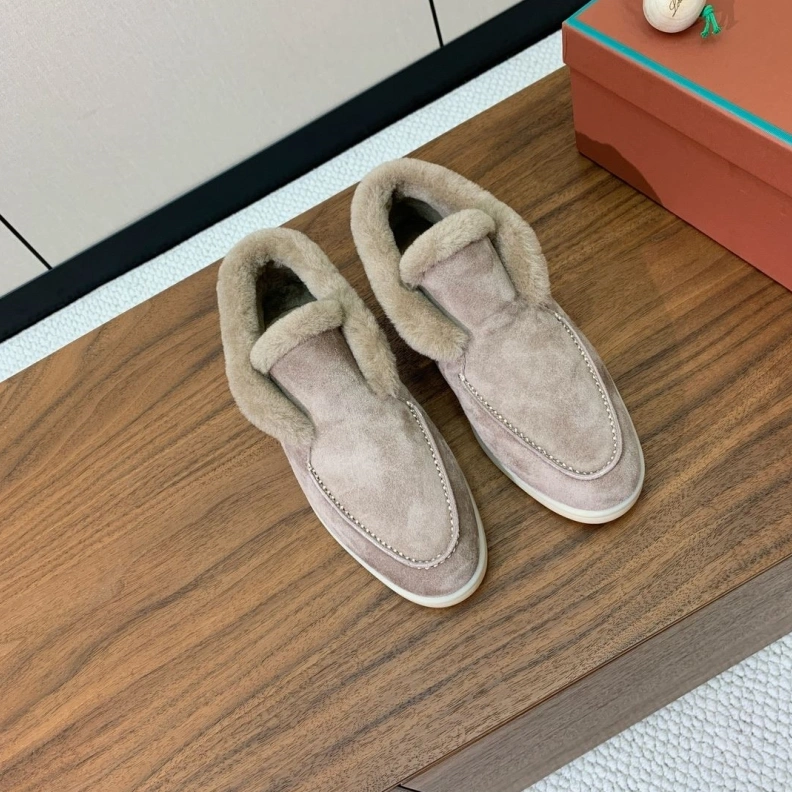 AllSeason Othxr Sneakers 213439