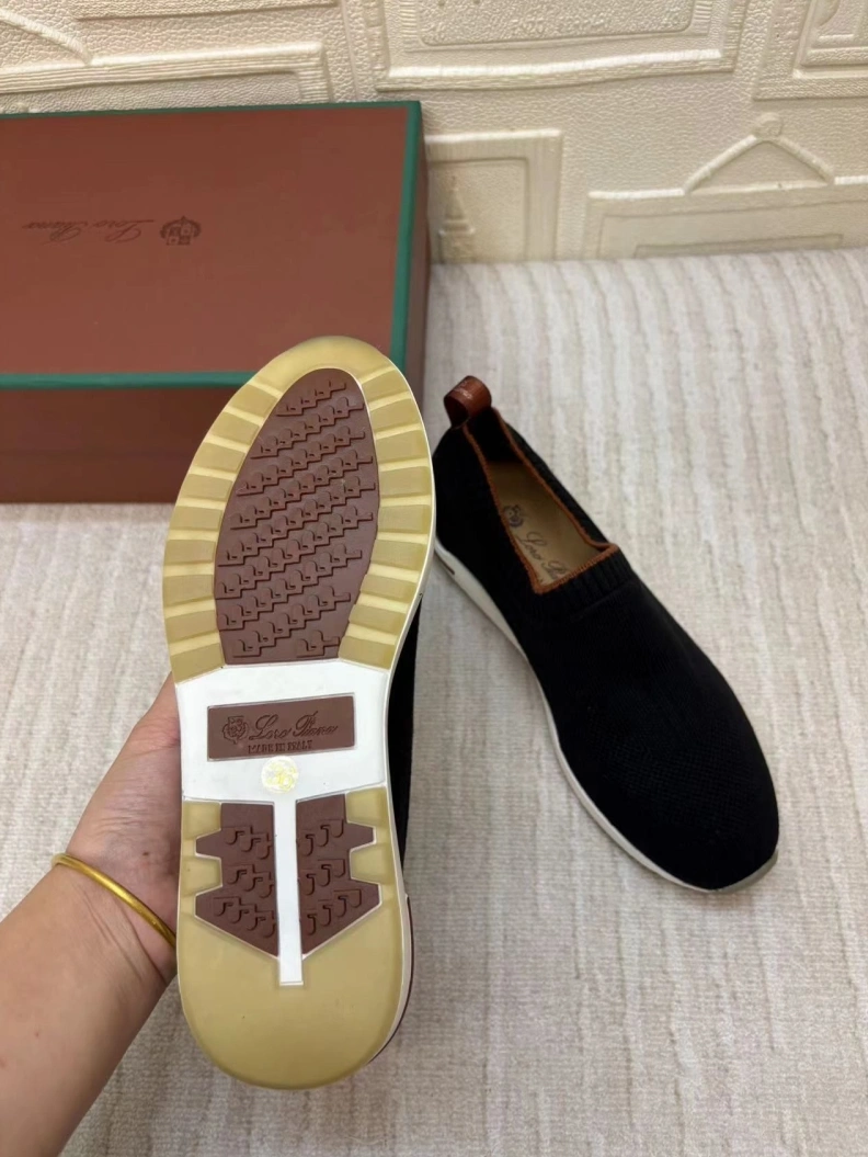 Comfortable Othxr Sneakers 213399