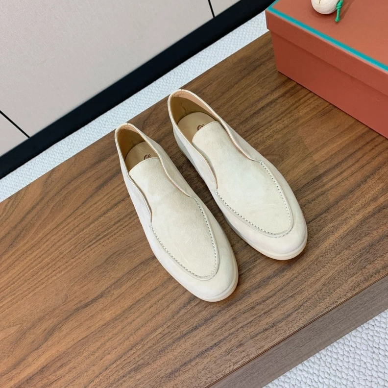 Versatile Othxr Leather Shoes 213600