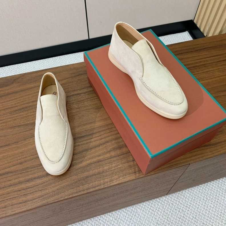 Versatile Othxr Leather Shoes 213600
