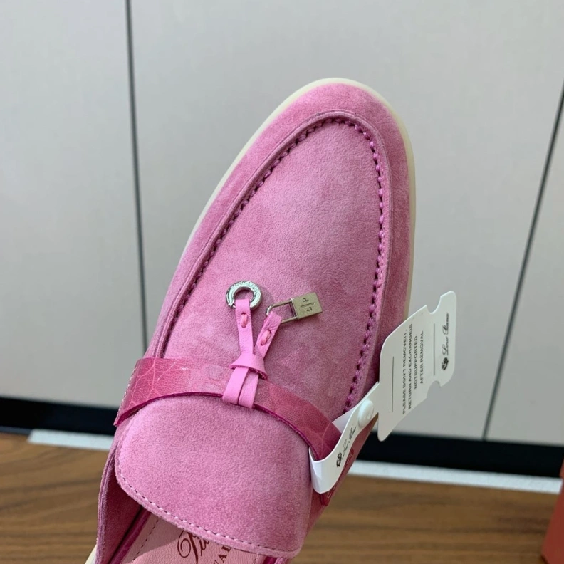 Elegant Othxr Slippers 213501