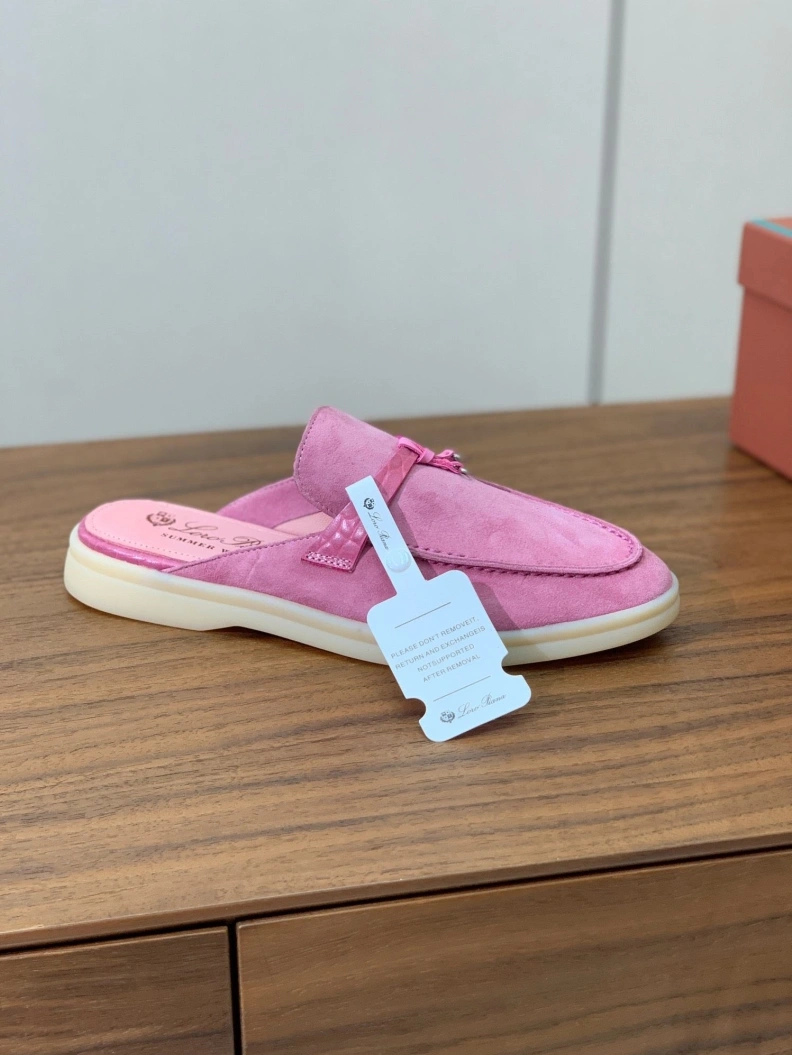 Elegant Othxr Slippers 213501