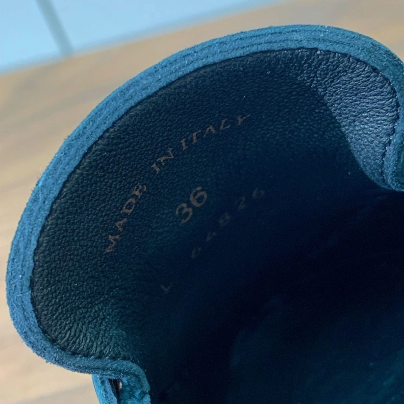 Durable Othxr Slippers 213500