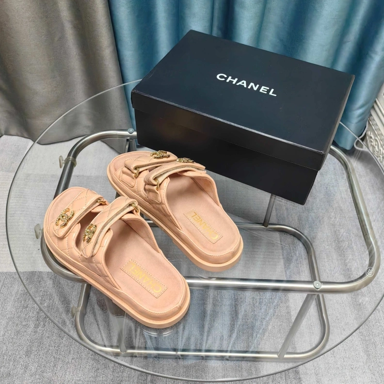 Resilient Chxnxl Sandals 121983