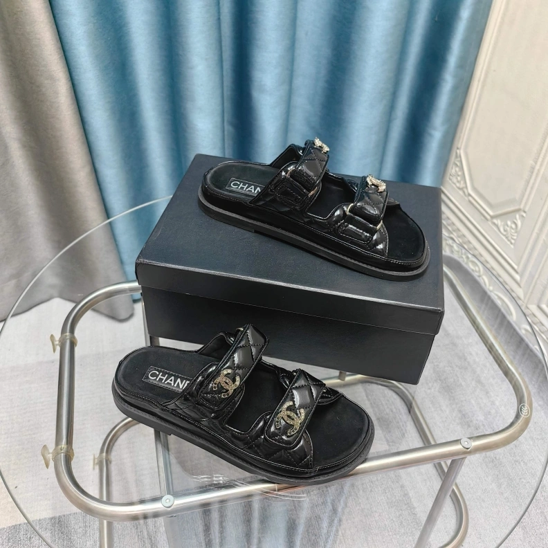 Elegant Chxnxl Sandals 121984
