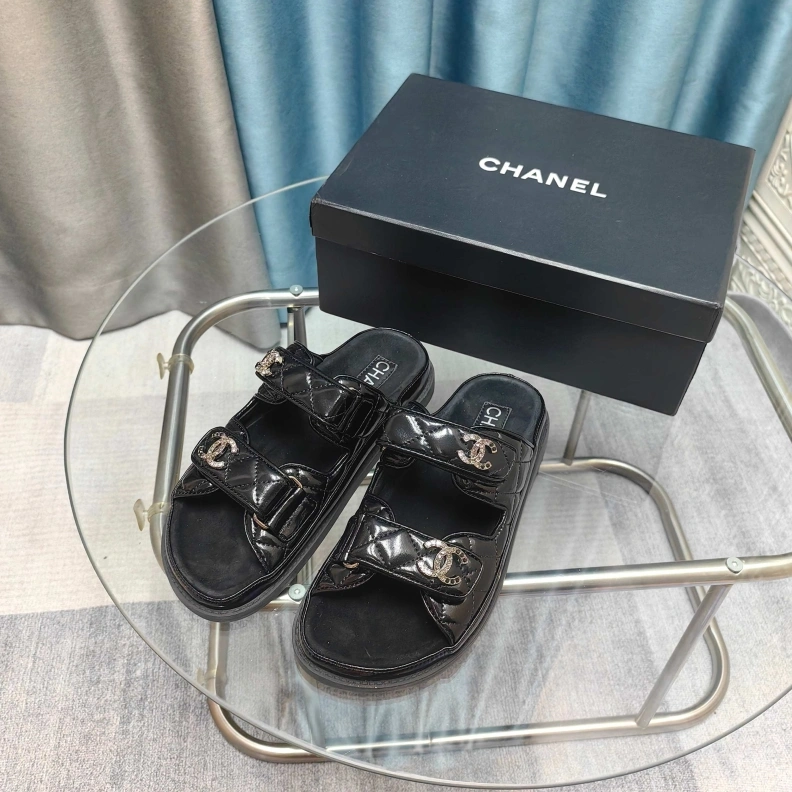 Elegant Chxnxl Sandals 121984