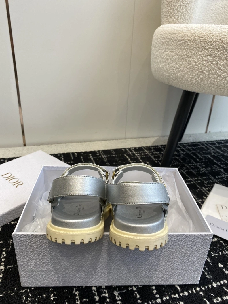 UrbanStyle Chxnxl Sandals 121961