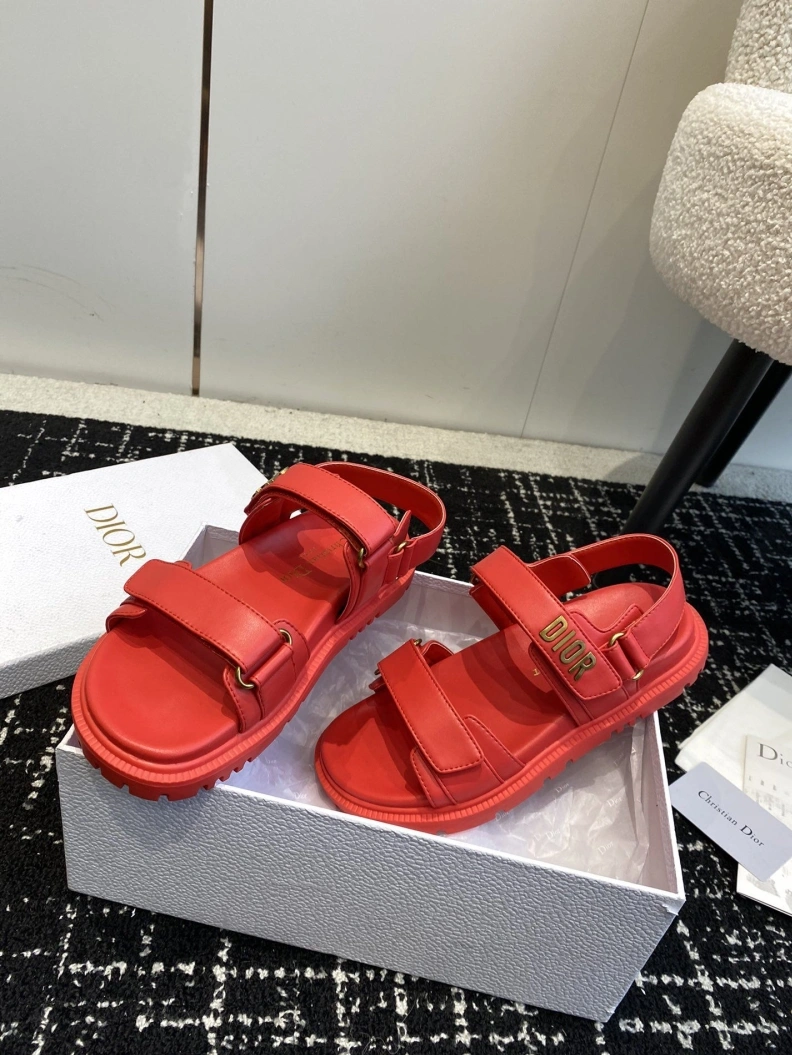 Sleek Chxnxl Sandals 121957