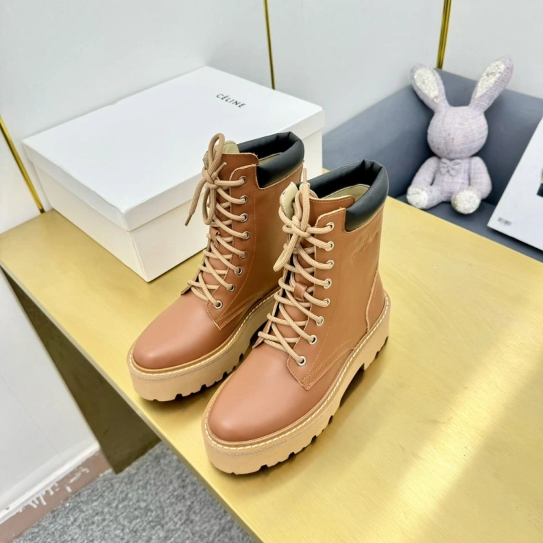 Lightweight Cxlxne Boots 116410