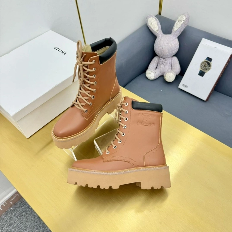 Lightweight Cxlxne Boots 116410