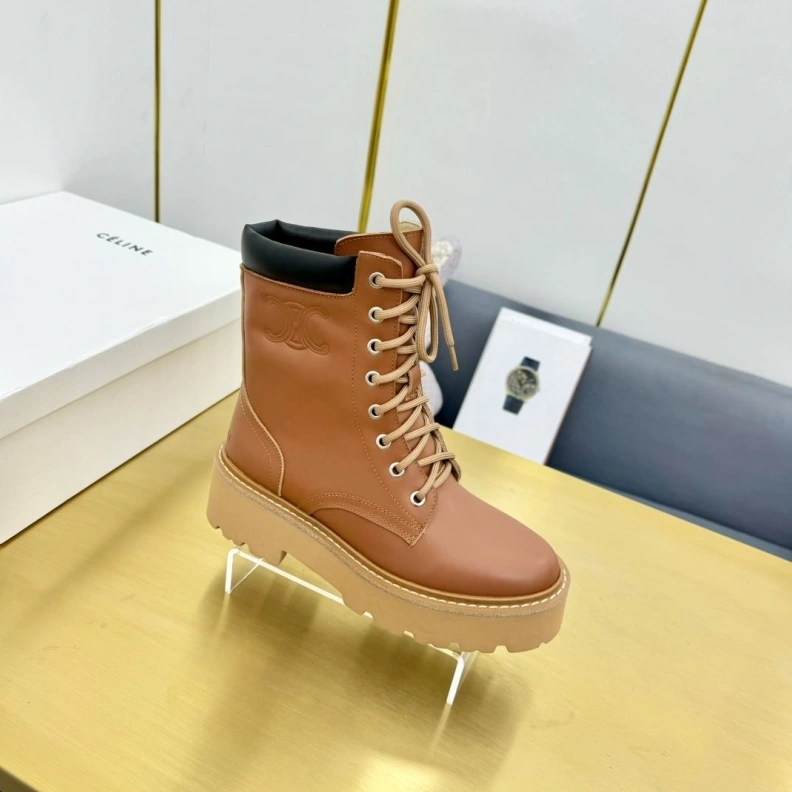 Lightweight Cxlxne Boots 116410