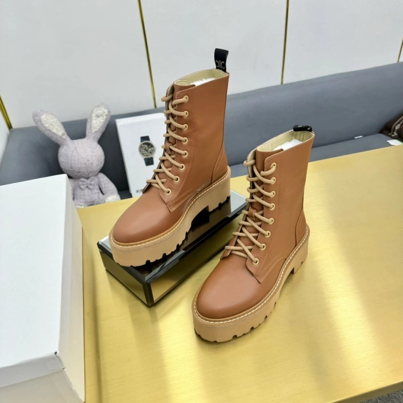 Reliable Cxlxne Boots 116395