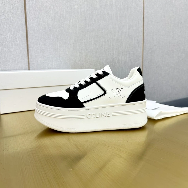 Stylish Cxlxne Casual Shoes 116364