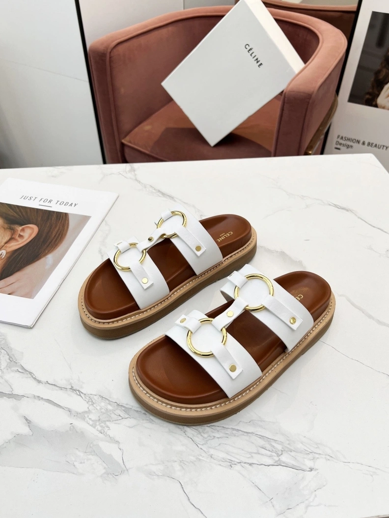 WellDesigned Cxlxne Sandals 116276