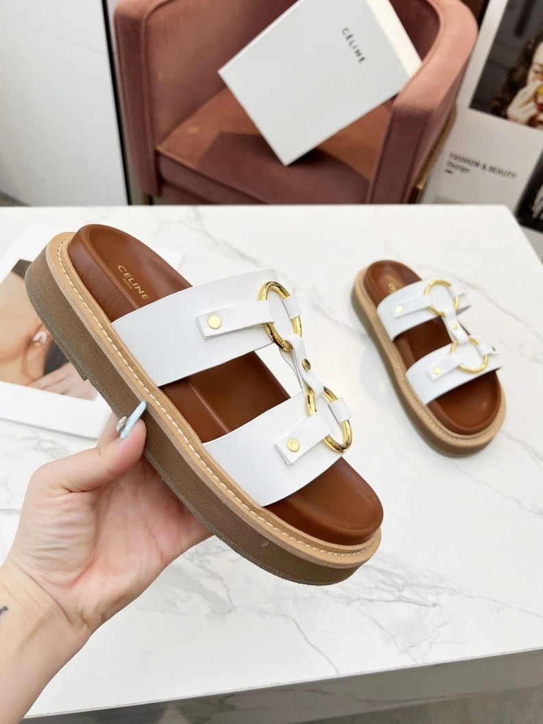 WellDesigned Cxlxne Sandals 116276
