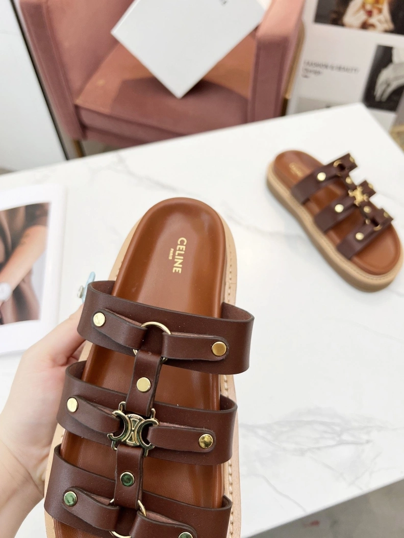 Resilient Cxlxne Sandals 116285