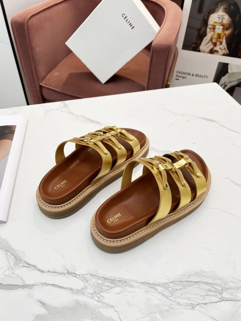 HighQuality Cxlxne Sandals 116278