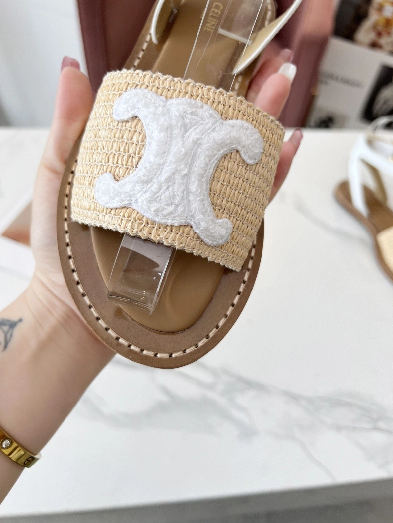 Vibrant Cxlxne Sandals 116267