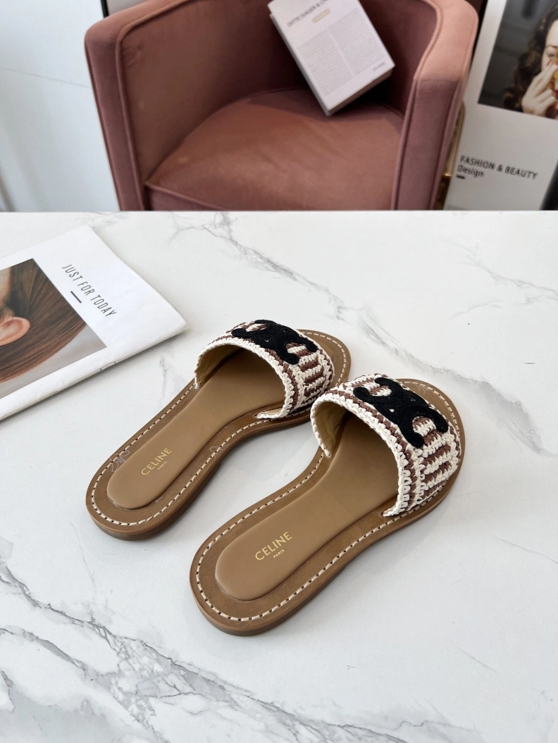 Durable Cxlxne Slippers 116226