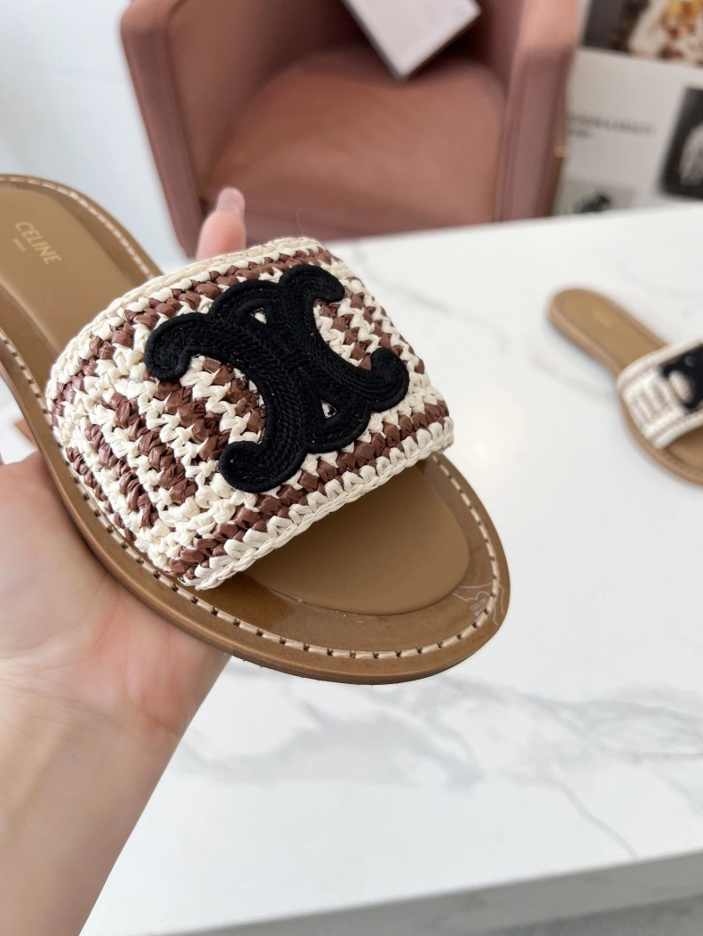 Durable Cxlxne Slippers 116226