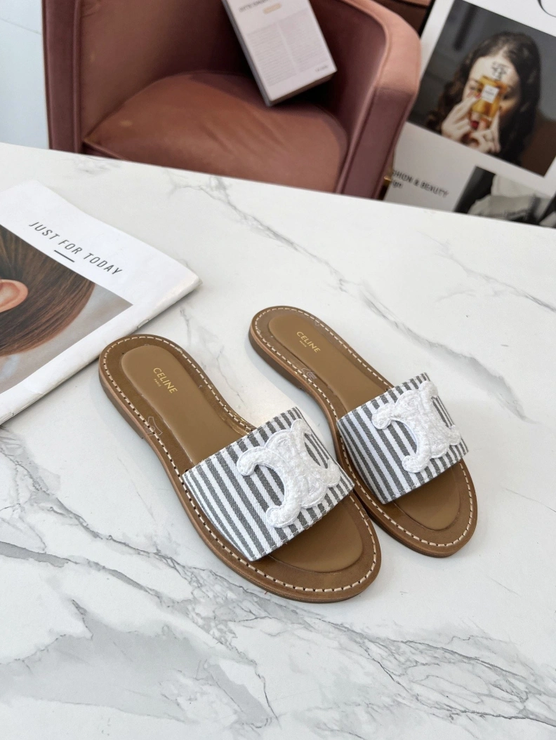 Sophisticated Cxlxne Slippers 116242