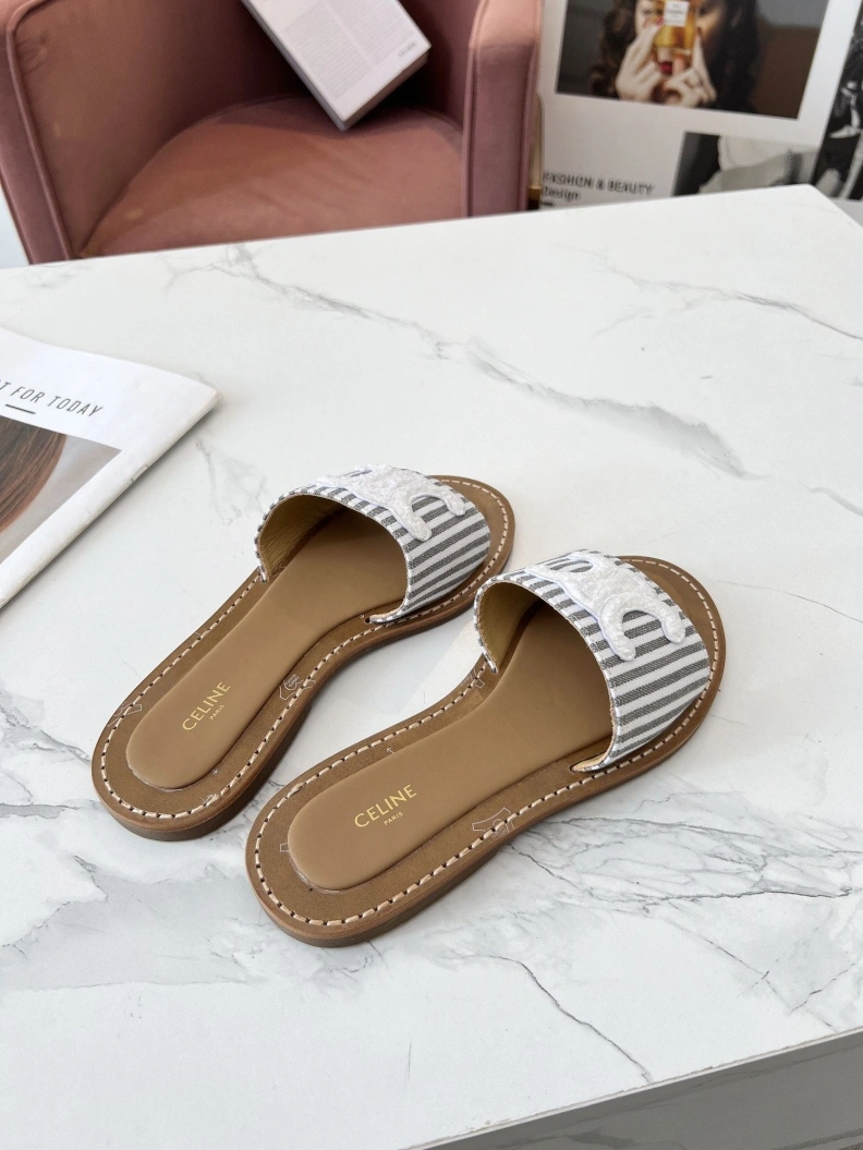 Sophisticated Cxlxne Slippers 116242