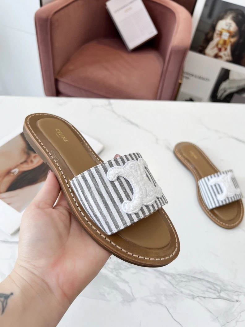 Sophisticated Cxlxne Slippers 116242