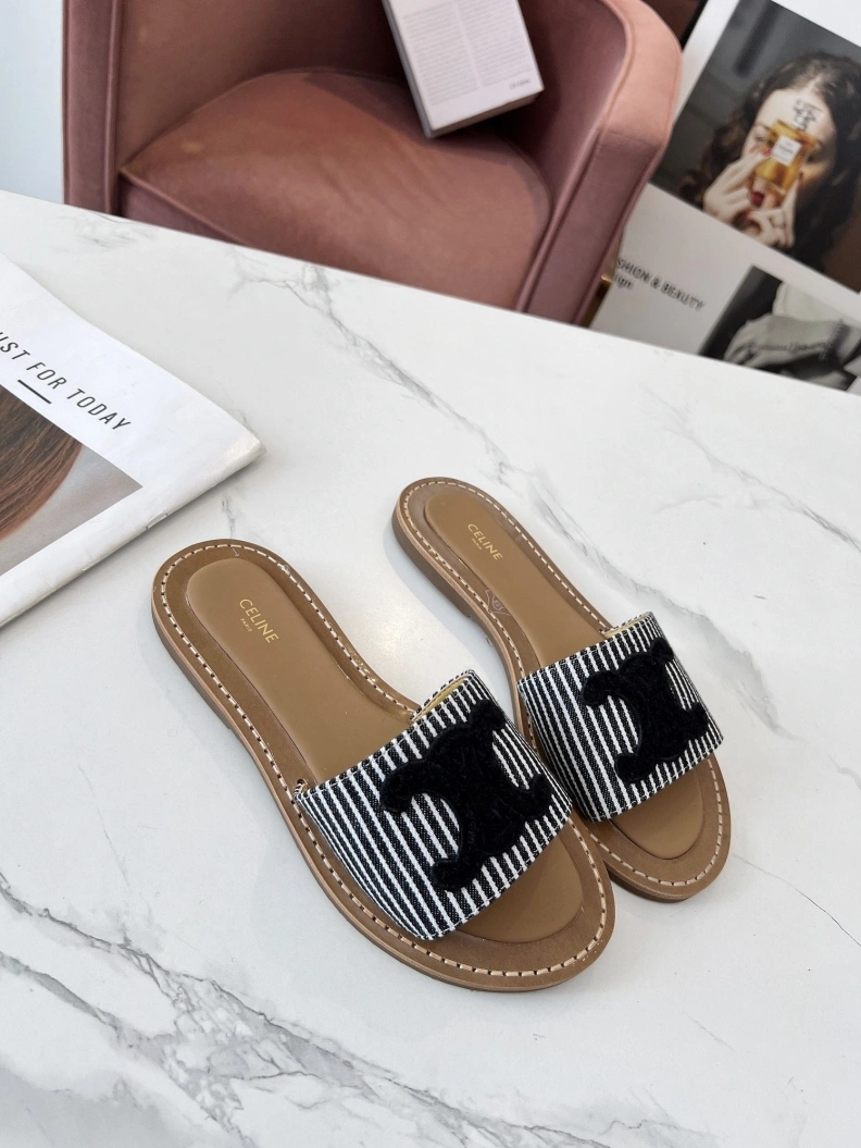 Functional Cxlxne Slippers 116219