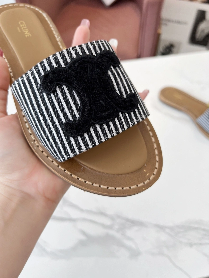 Functional Cxlxne Slippers 116219