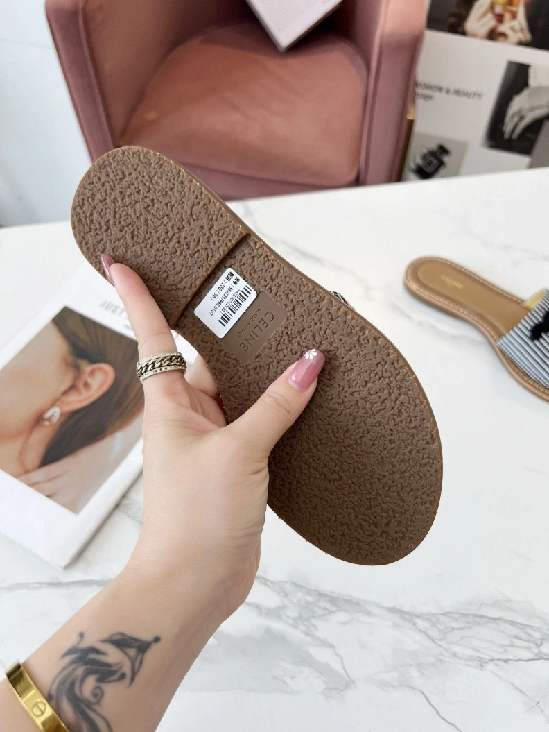 Functional Cxlxne Slippers 116219