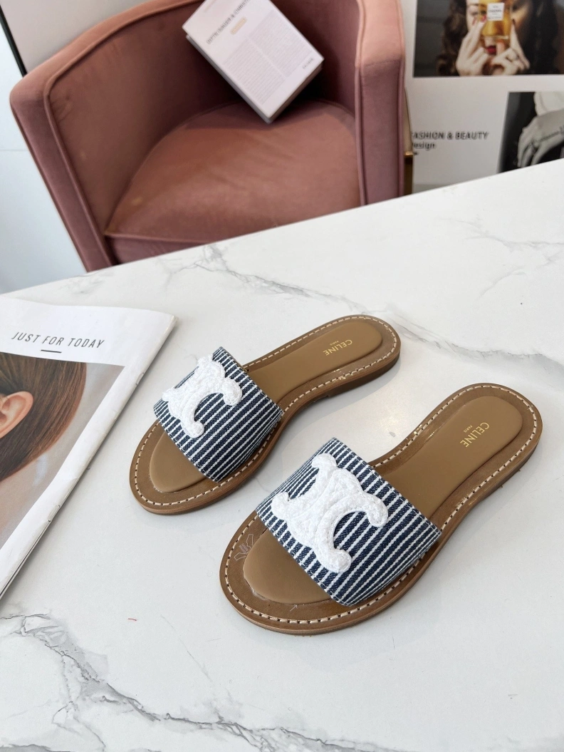 Comfortable Cxlxne Slippers 116217