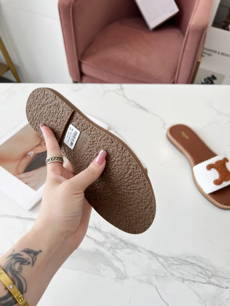 Cxlxne Slippers Unique 116212