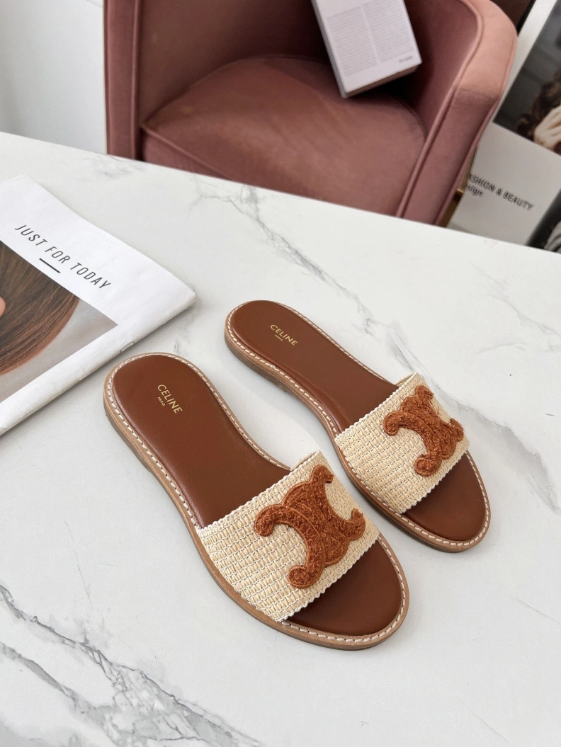 Classic Cxlxne Slippers 116211