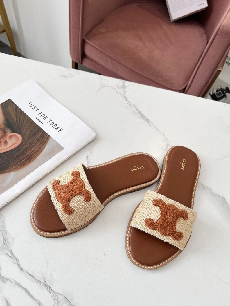 Classic Cxlxne Slippers 116211