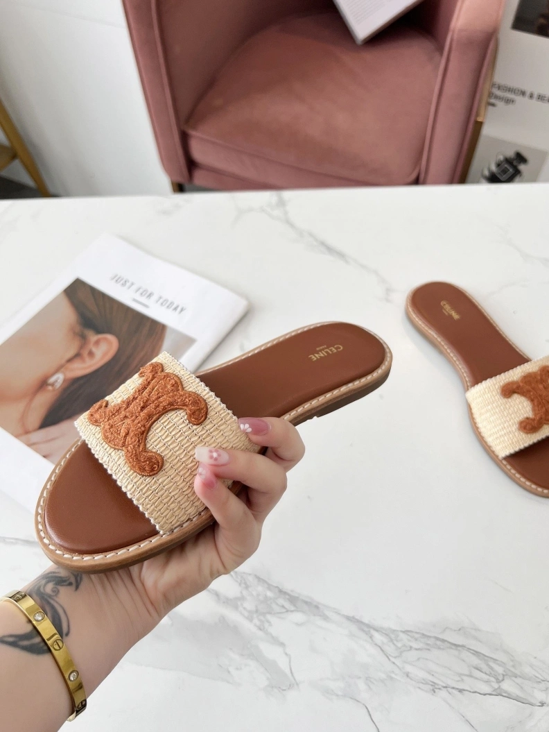 Classic Cxlxne Slippers 116211