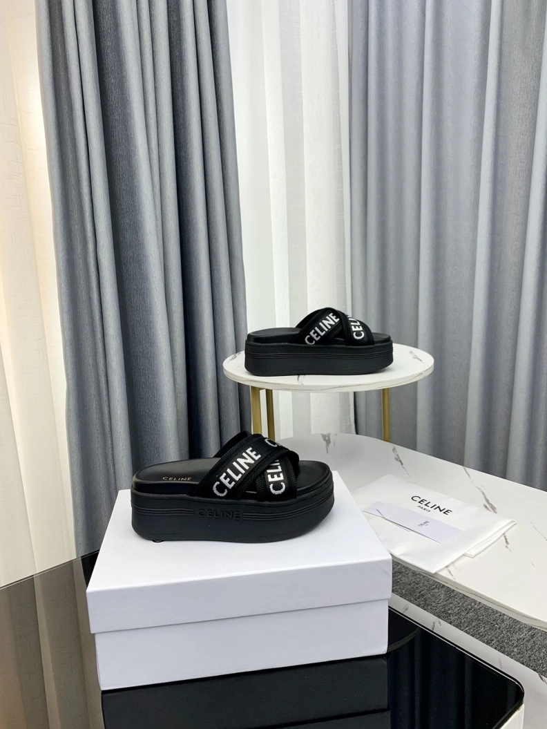 Affordable Cxlxne Slippers 116194