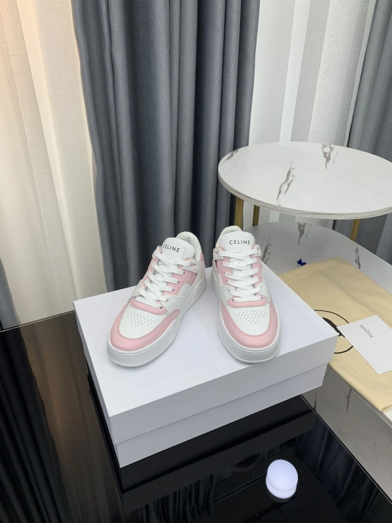 Fashionable Cxlxne Casual Shoes 116357