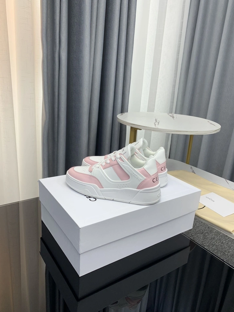 Fashionable Cxlxne Casual Shoes 116357