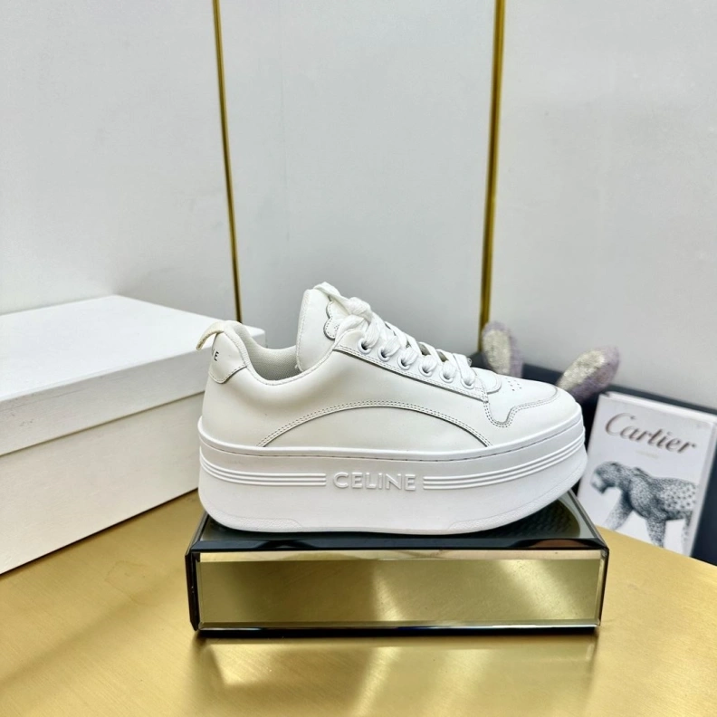 Fashionable Cxlxne Casual Shoes 116343