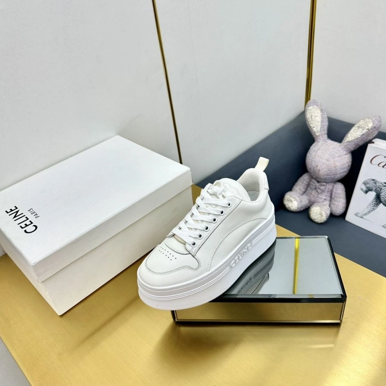 Fashionable Cxlxne Casual Shoes 116343