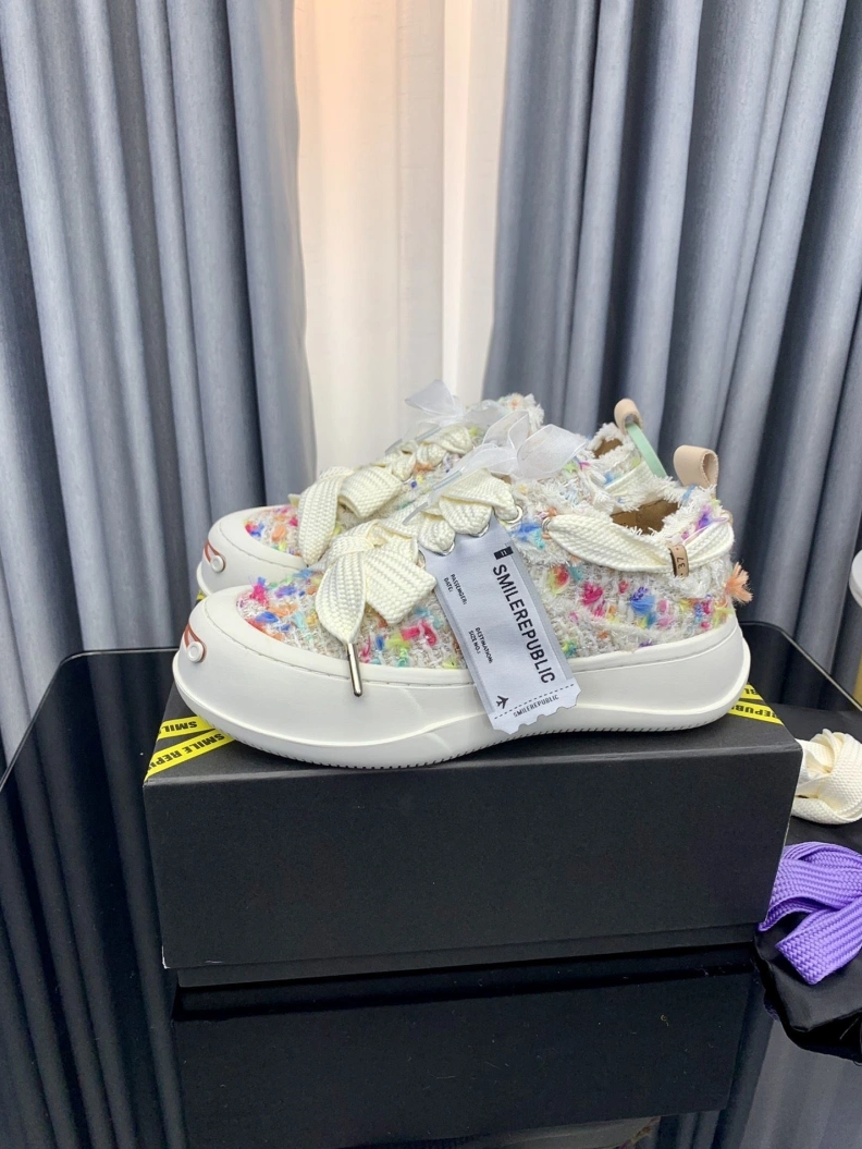 Efficient Othxr Sneakers 212693