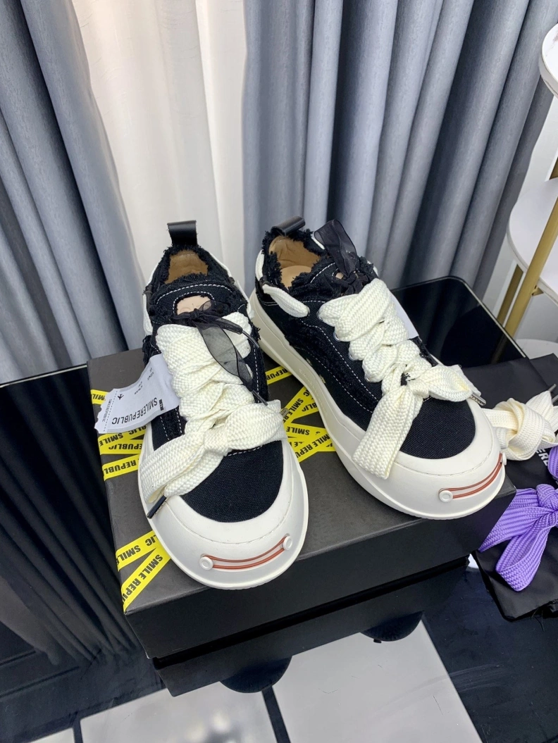 Efficient Othxr Sneakers 212679