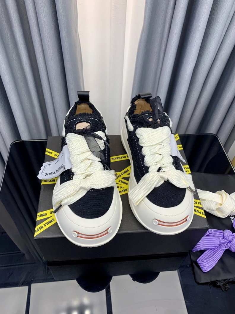 Efficient Othxr Sneakers 212679