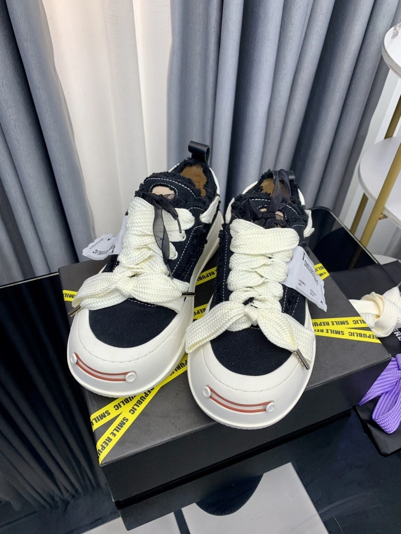 Efficient Othxr Sneakers 212679