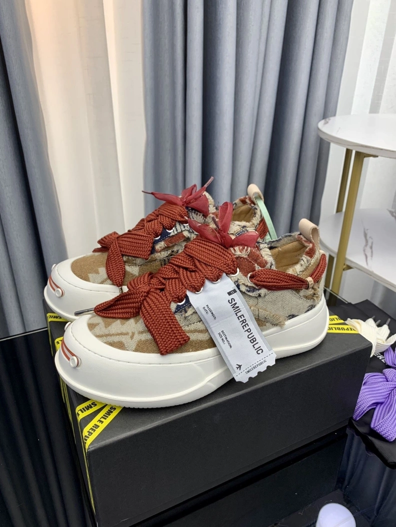 Bold Othxr Sneakers 212667