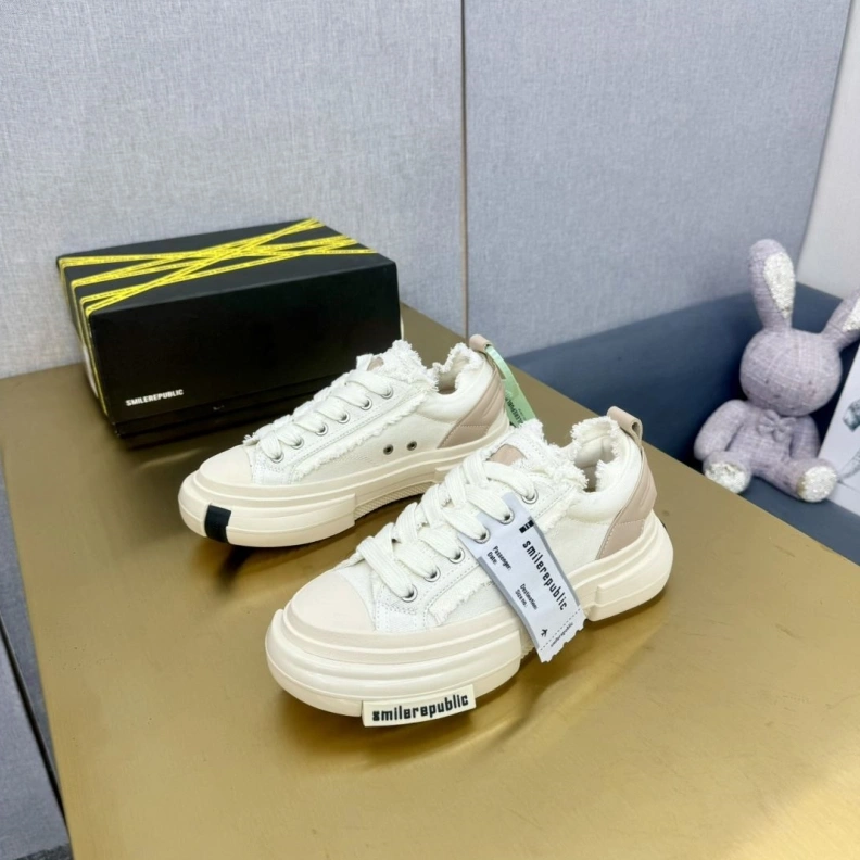 Comfortable Othxr Sneakers 212661