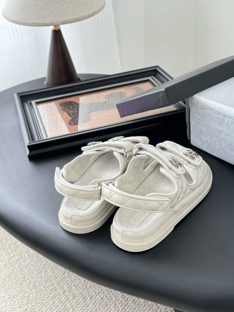 Affordable Chxnxl Sandals 121941