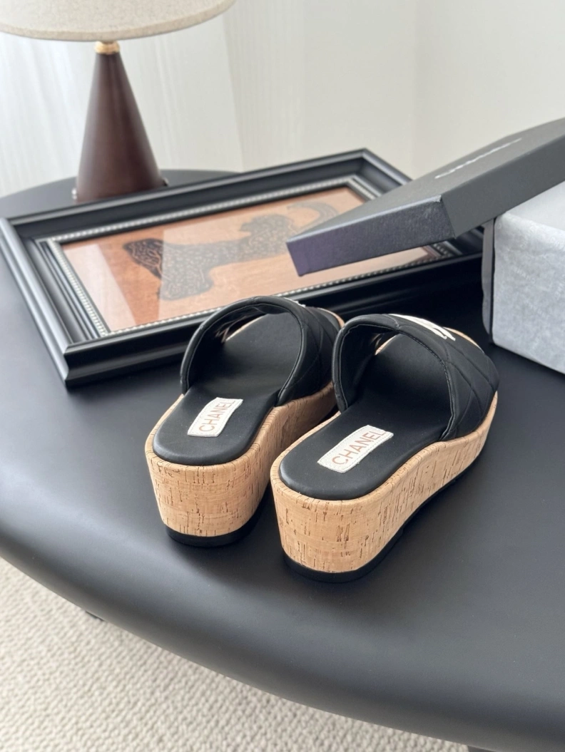 Chxnxl Slippers Trendsetting 121837